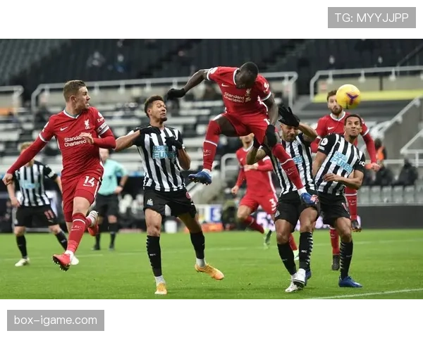 沙尔纽卡英超逆转取胜，团队韧性尽显状态强势回暖