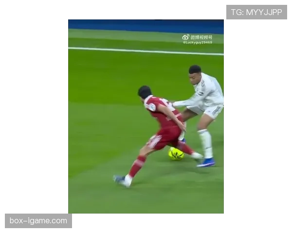 姆巴佩助攻能力再创新高,持续助力队友破门表现亮眼 姆巴佩助攻能力再创新高,持续助力队友破门表现亮眼