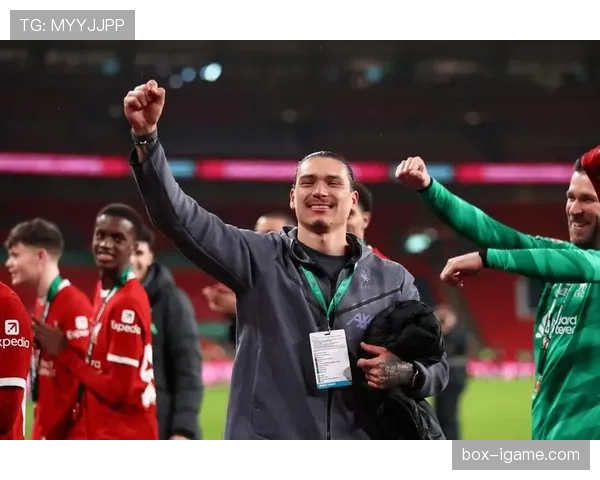 英超历史最佳球员榜单出炉，引发球迷热议